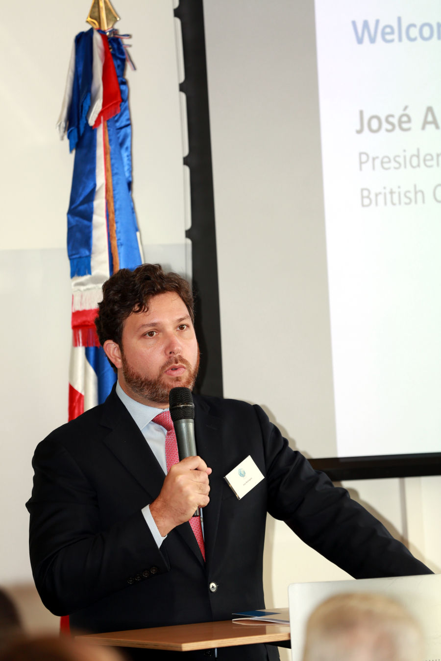 José A. Rodríguez Cámara Americana de Comercio.