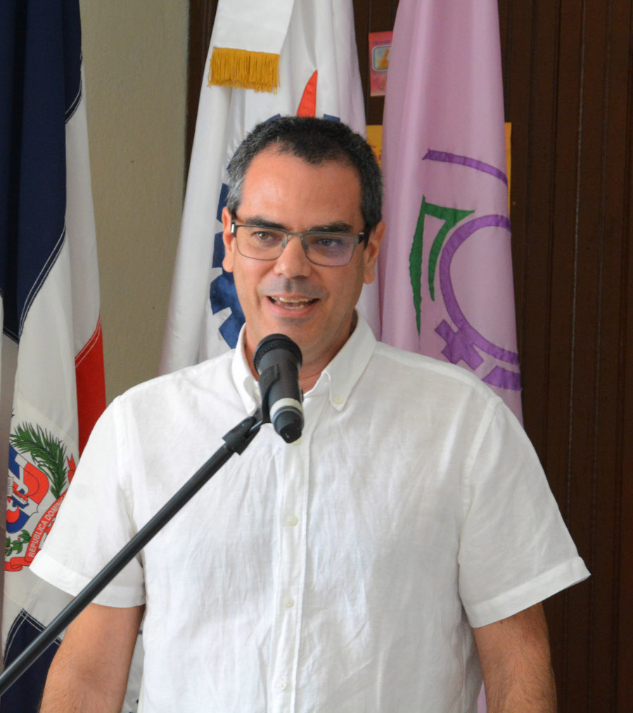 Ernesto Prieto, coordinador del Programa de Cooperación con República Dominicana de la Agencia Andaluza de Cooperación Internacional para el Desarrollo, exhorta a aprovechar los recursos y el programa.
