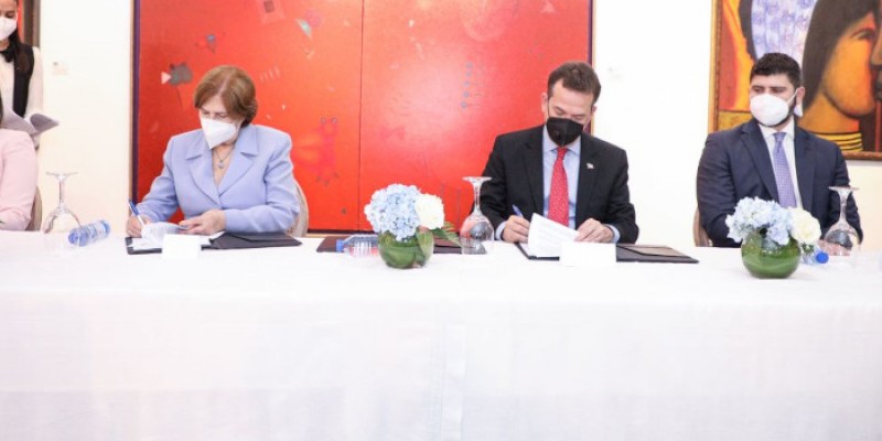 MICM y Cultura firman acuerdo de colaboración para la elaboración del Directorio Creativo