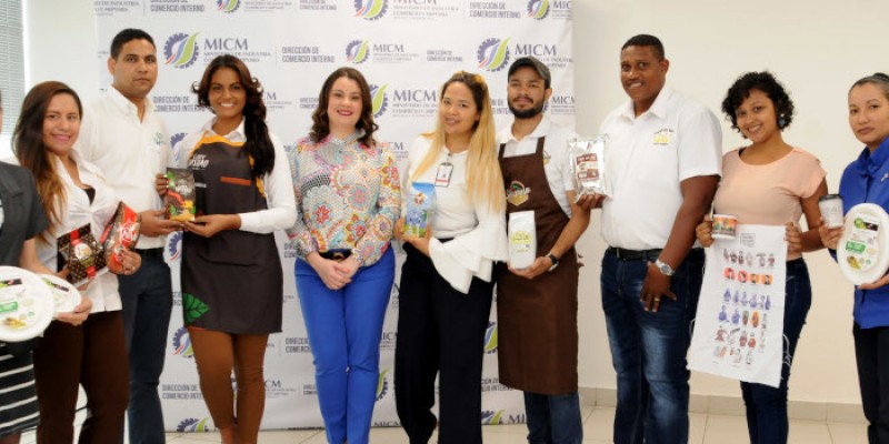 MICM celebra el Día Nacional del Café con comerciantes y productores nacionales