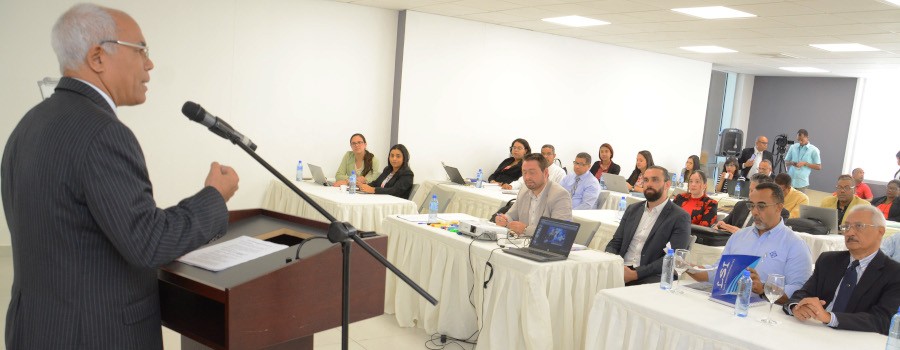 MICM realiza capacitación en encadenamiento productivo sobre reconocida metodología brasileña