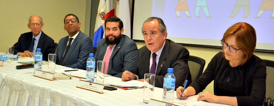 El MICM inicia seminario sobre comercio exterior, con apoyo del gobierno de Chile