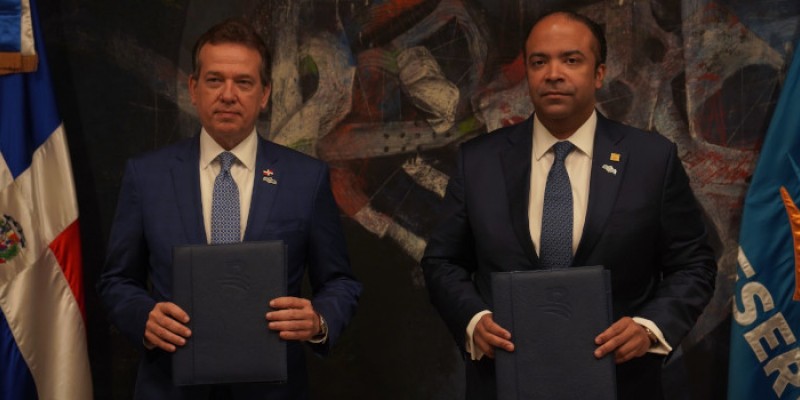 MICM y Banreservas firman acuerdo para impulsar competitividad y productividad de empresas mipymes