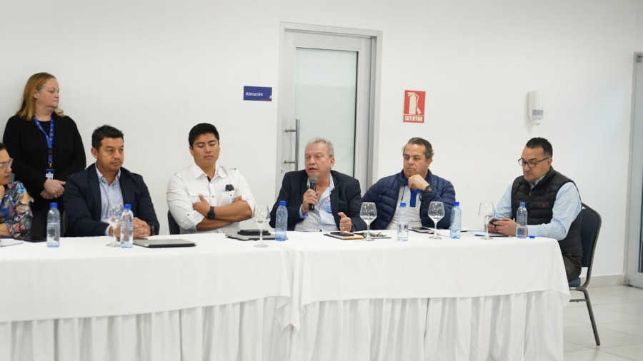 Bisonó recibe visita de empresarios guatemaltecos interesados en invertir en el sector Zonas Francas