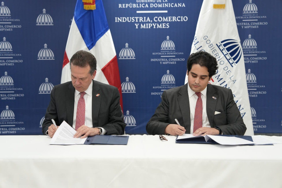 MICM y EuroCámara de Comercio firman acuerdo para fortalecer intercambio comercial entre RD y la Unión Europea