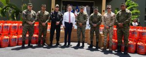 MICM dona al Ejército de la República Dominicana 800 estufas y tanques de gas para ser instalados en los comandos de la zona fronteriza