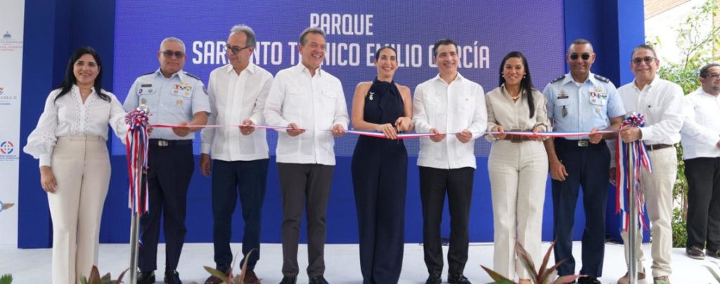 Primera dama, MICM, Banco Popular y FARD inauguran remozamiento Parque Sargento Técnico Emilio García en Base Aérea de San Isidro